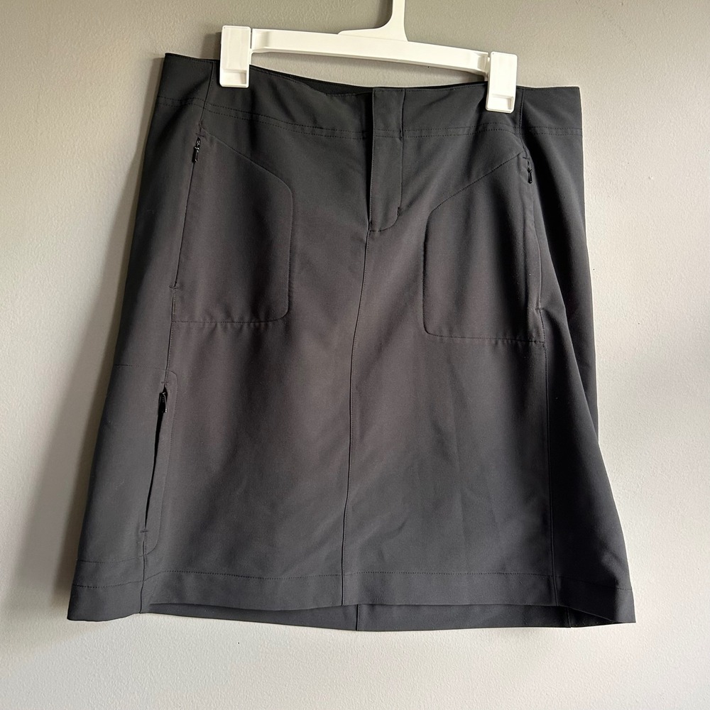 REI Co-op Womens Size 10 Gray Hiking Skort Zipper Pockets Active Outdoor Skirt
